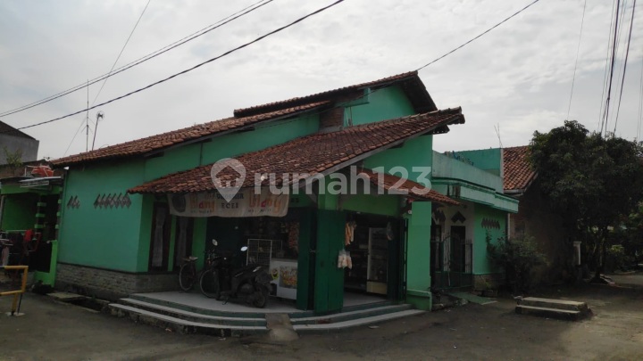 Rumah Hook Strategis di Taman Bukit Lagadar, Nanjung Rumah Hook Strategis di Taman Bukit Lagadar, Nanjung