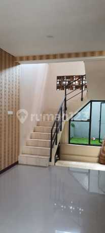 House in Depok, Tanah Baru, Price 1 Billion, An Mandor Ety Residence, Near Kukusan Toll Gate.