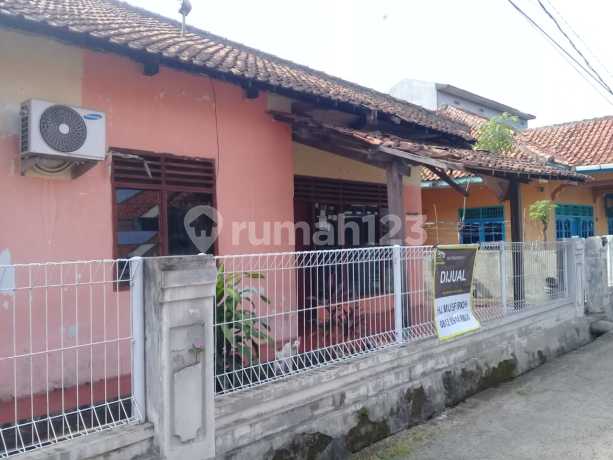 Hunian Kav. Brimob Dekat Alun-alun Hunian Kav. Brimob Dekat Alun-alun