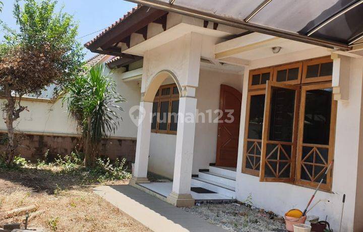 rumah Manyar Kartika