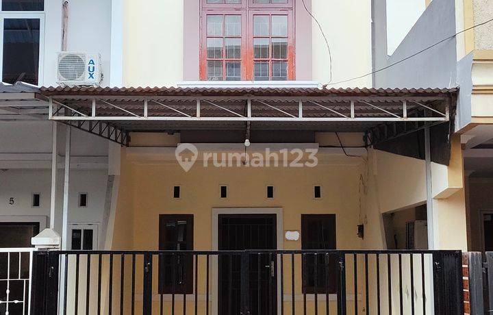 RUMAH DAAN MOGOT ARCADIA, MURAH, STRATEGIS, HADAP SELATAN, SHM
