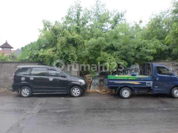 Roadside land in Seminyak Bali (HRTSEM160)