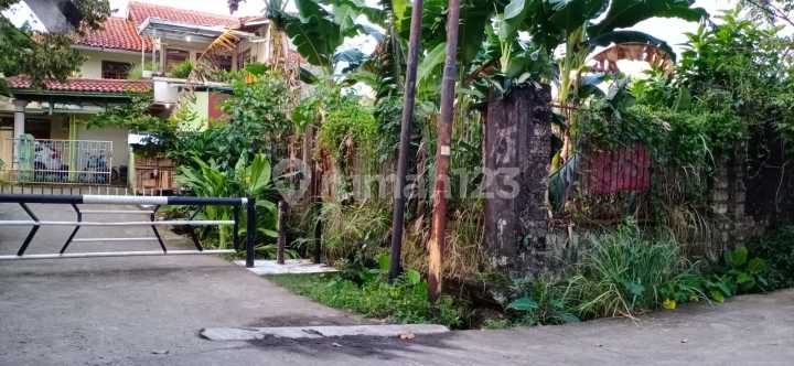 Lahan/tanah di hook  BU di Jl Kosambi Budi Agung