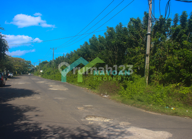 Tanah di Main Road Puri Gading, 16 Are, Sangat Potensial
