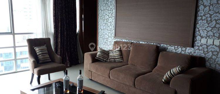 Apartemen Sahid Sudirman Residence  Spacious  At Central of Jakarta ,Meeting AreaWith big balcony+ Best Price Guarantee 1