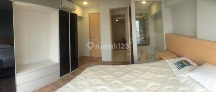 Maqna Residence Jakarta Barat, 2BR Loft, 80m2, furnished - Brand New. 1