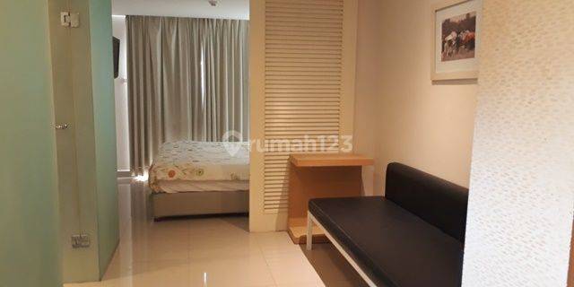 Monthly Rental!! Studio Harris River View Hotel Di Raya Kuta 1