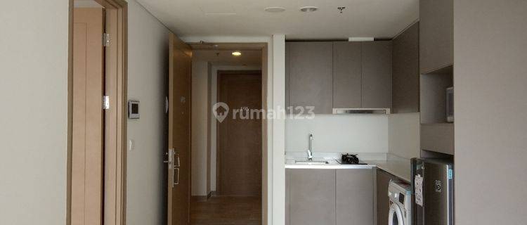 Apartement Gold Coast PIK. NEW!! Kondisi Semi Furnish 1