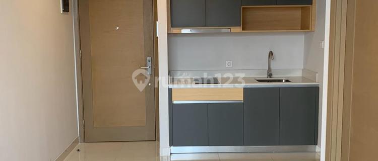 For Sale: Taman Anggrek Apartment, in Tanjung Duren *0010-CHRJOH* 1