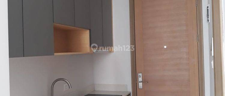 Studio Semi Furnish Taman Anggrek Residences Jakarta Barat 1