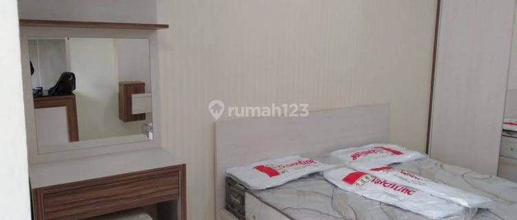 Studio siap masuk, full furnished, view s.pool dan taman, nego 1