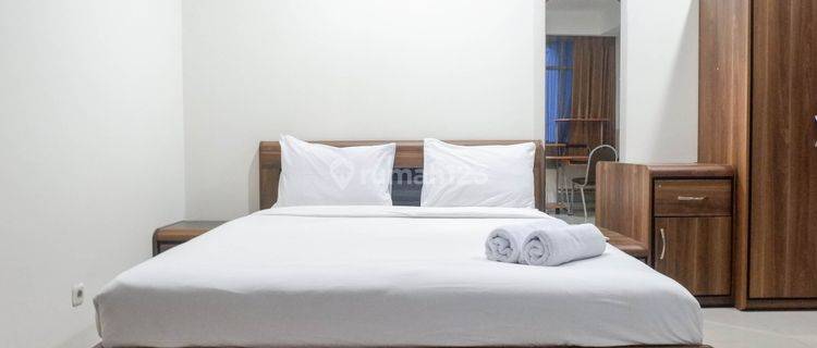 Studio Furnished Apartemen High Point Serviced By Travelio 1