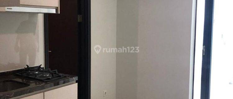 Studio SF 380Jtan Tersedia Lt Tinggi Puri Mansion Apartemen 1