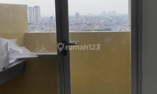 Apartemen Menara Kebon Jeruk, dekat Univ. Esa Unggul, Jl. Arjuna Kb Jeruk, dekat Slipi, Kedoya 1