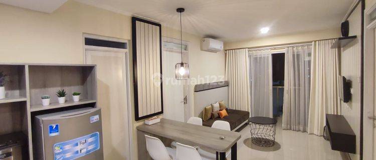 Apartemen Gateway Pasteur View Swimming Pool 1