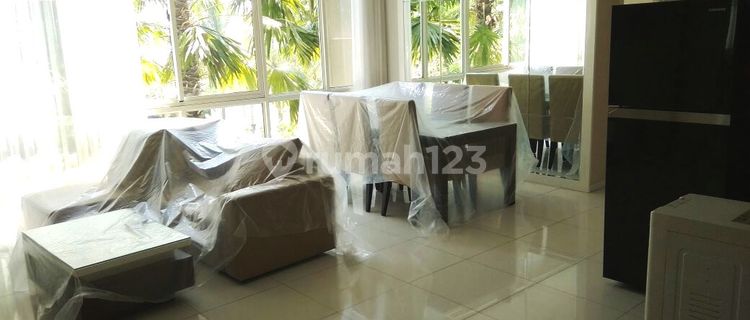 Apartment 3 Bedroom The Via Ciputra World 1