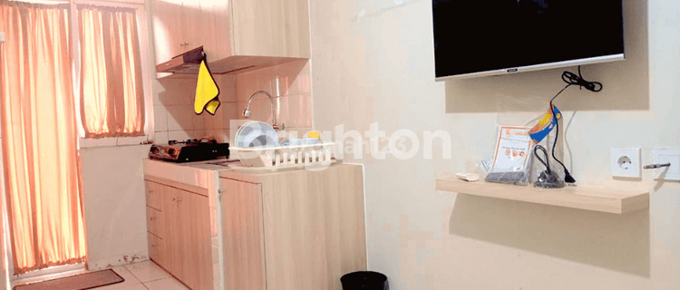 APARTEMEN GREEN PALM, STUDIO, FULL FURNISHED, VIEW POOL 1