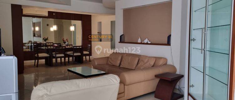 Apartment Taman Anggrek 3 BR Furnished Siap Huni Di Jakarta 1