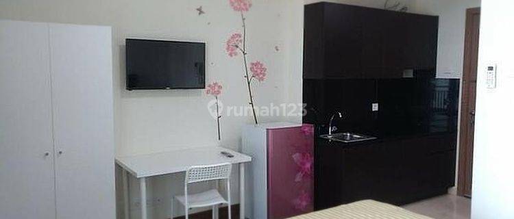 Disewakan Apartemen FF di Puri Orchard, Jakarta Barat 1