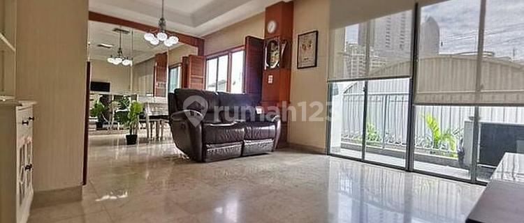 Ambassador Kuningan Apartment 3 Bedroom Low Floor 1