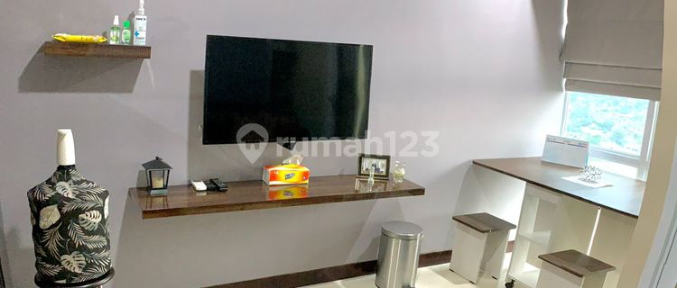 Apartment B.Residence Area BSD Semi Furnished Toll Access JORR 1