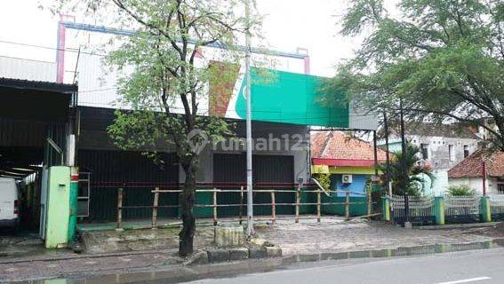 Dijual/disewakan Showroom Di Indraprasta 1