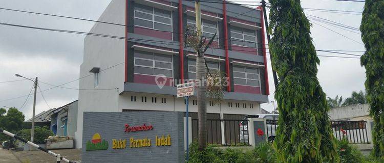 Tempat Usaha 3 Ruko Gandeng Siap Pakai di Palembang 1