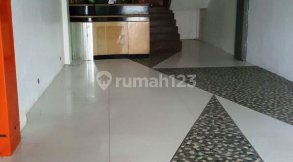 Ruko Strategis daerah Raya Arief Rahman Hakim Nego 1