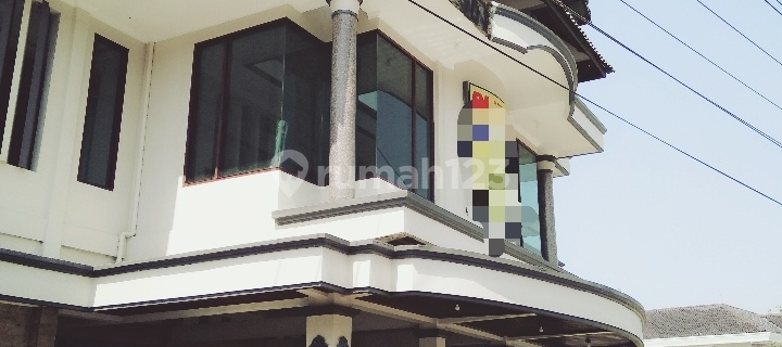 Gedung dan tanah, cocok utk rumah makan & gedung pertemuan 1