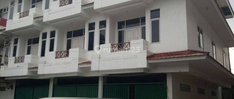 8 Unit Ruko Gandeng di Jln H. Juanda Ciputat Tangerang 1