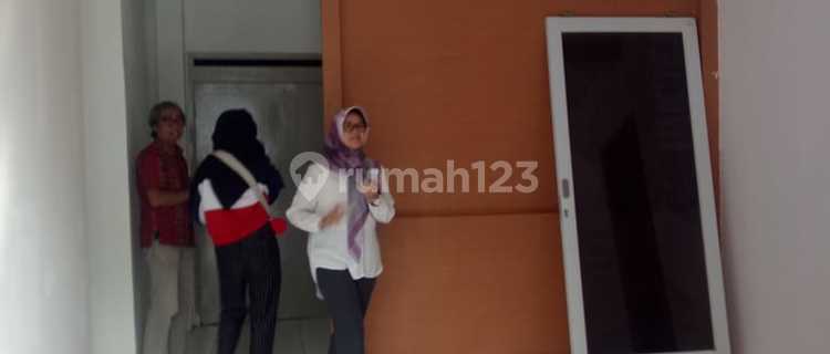 Business Space Dago Bandung 1