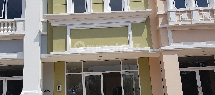 Paramount 2-Story Ready-to-Use Shop House by Simongan Main Road 1