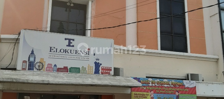 Affordable 3-story shophouse in Green Garden 1