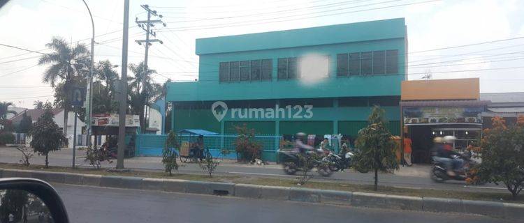 Ruko 4 Unit &amp; Gudang Jl.Raya Medan Tanjung Morawa km 19,5 KIM Star 1