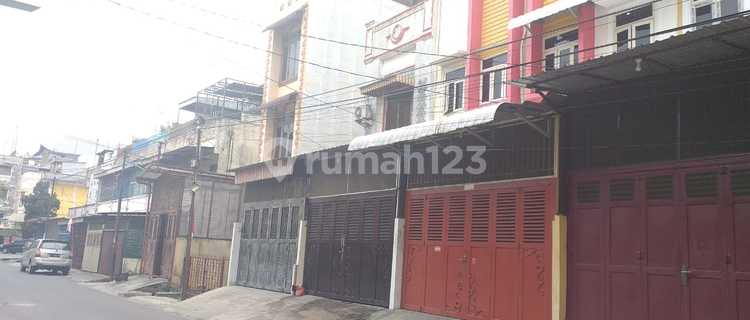 Ruko Jl. Amplas Simpang Gandhi, Sei Rengas II, Medan Area -RK-0151 1