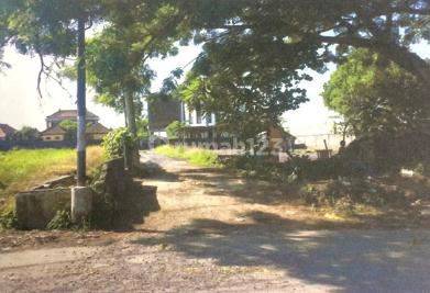 Land and Buildings in Gianyar, Bali 1