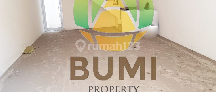 5-unit attached shophouse suitable for boarding or hotel. 1