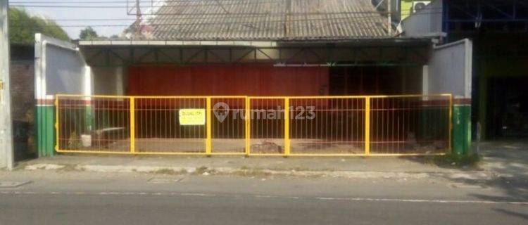 Ruko Di Jl.Parangtritis km.4 Dekat PLN 1