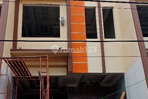 Ruko Baru 3 Lantai daerah Cempaka Putih, Senen, Kemayoran LT 73 m2, 3 Lantai, Garasi 1 Mobil,, cocok untuk UMKMK 1