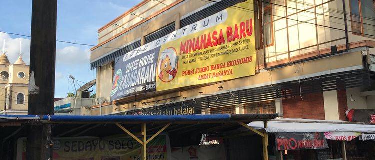 Rumah Makan di Wanea Pusat Kota Manado 1