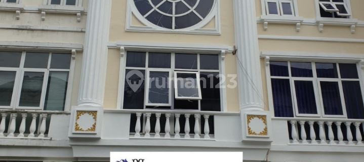 Crown Palace Commercial Unit 1