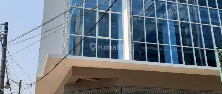 KOMPLEK GEDUNG PERKANTORAN AREA KOMERSIAL 1