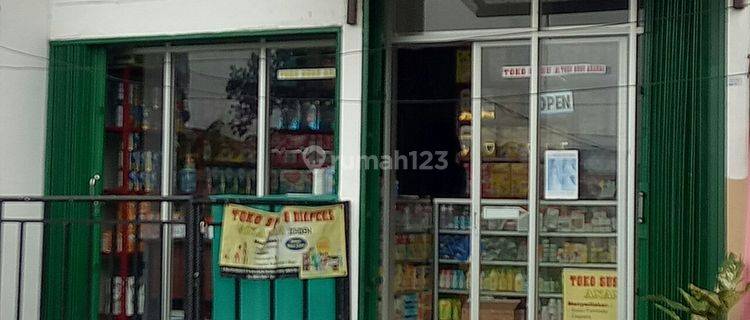 Ruko Di Pinggir jalan Besar Di Pulo Gebang,Jakarta Timur 1