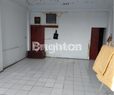 4-story shop/house building in Rawamangun, East Jakarta 1