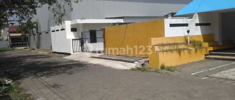 Tempat Usaha Di Jl. Utari, Semarang 1