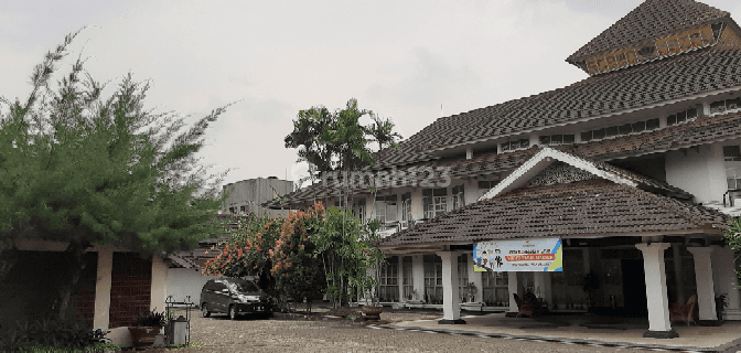 Hotel Crown Tasikmalaya 1