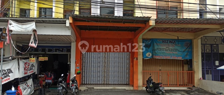 313 For Rent Shop House Jl Kalimantan Gkb Gresik 2 Floors Land Area 180 M2 1