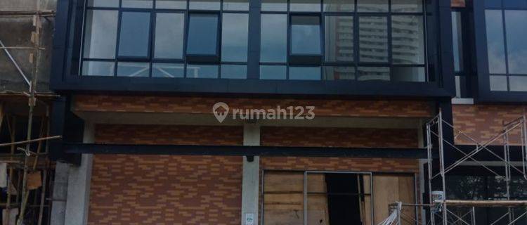 Ruko Victoria Lane Alam Sutera, Tangerang 1