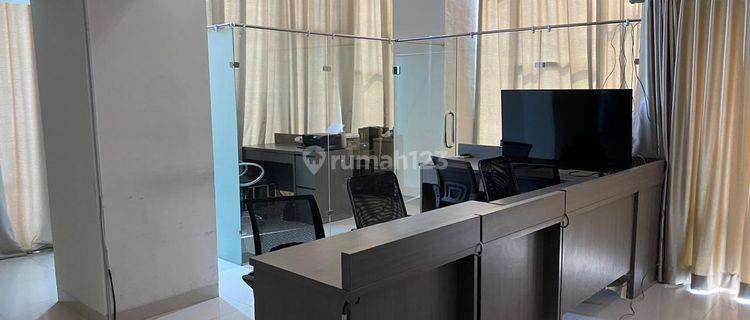 Ruang Kantor di SOHO Brooklyn Alam Sutra (Furnished) 1