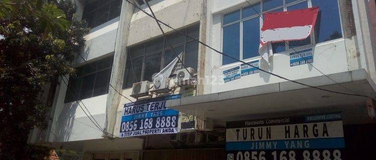 Ruko Strategis 3.5 Lantai di Tanah Abang II, Jakarta Pusat 1